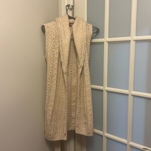 Brand new with Tags White House black market sweater vest size XS